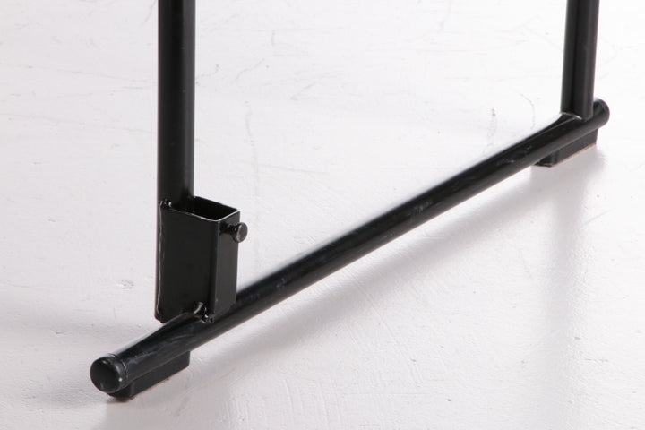 Yrjö Kukkapuro Leren eetkamerstoel gemaakt door Avarte, Finland 1970