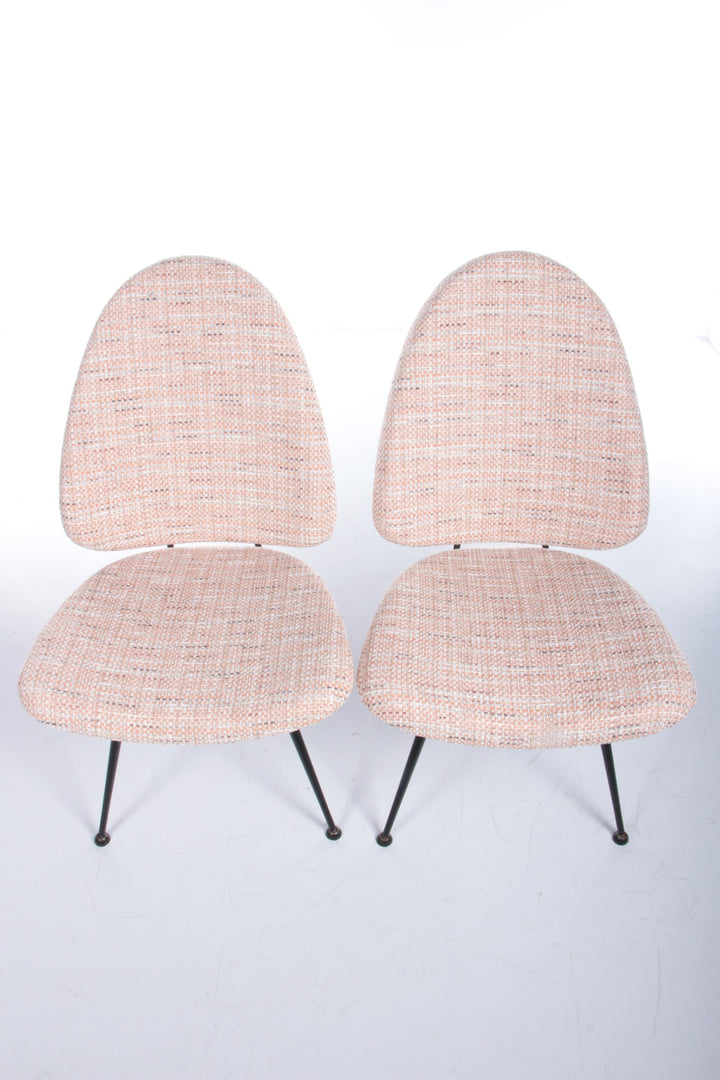 Vintage set stoelen met metalen pootjes,1970