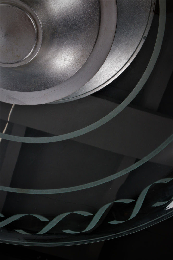 2 Art Deco Grote Hanglampen met geslepen glas Engeland 1930