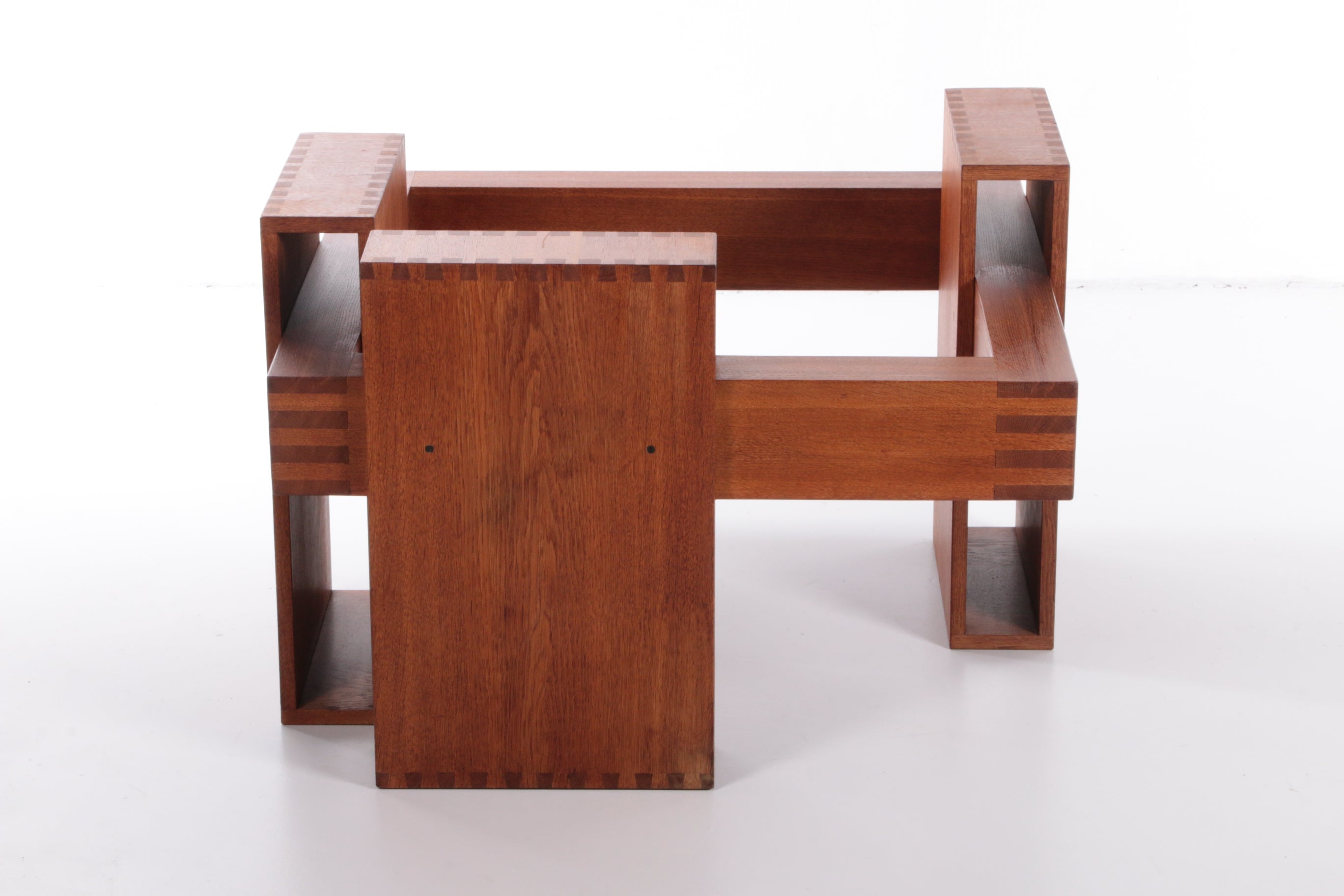 Franse Brutalistische Design salontafel van teakhout met glasplaat,1970