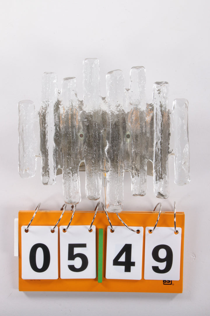 Wandlamp met ijsglas gemaakt door J.T. Kalmar,1960s