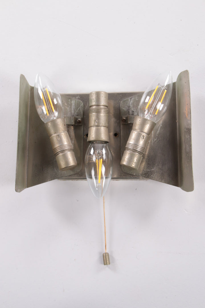 Wandlamp met ijsglas gemaakt door J.T. Kalmar,1960s