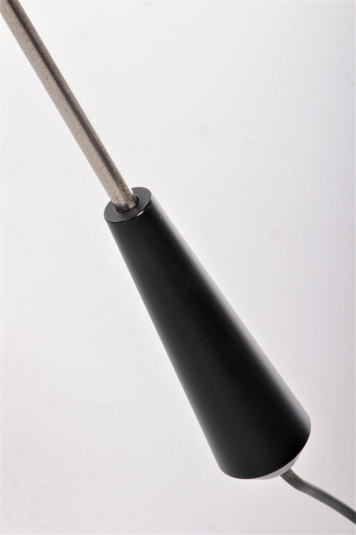 Artiforte Magneto vloerlamp ontwerp van H.Fillekes Jaren50 Nederland