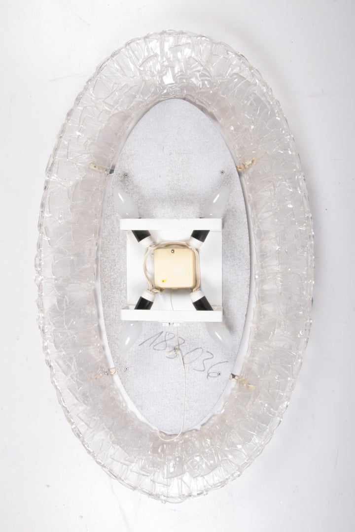 Grote Ovale Plexiglas spiegel met verlichting,1960 Duitsland.