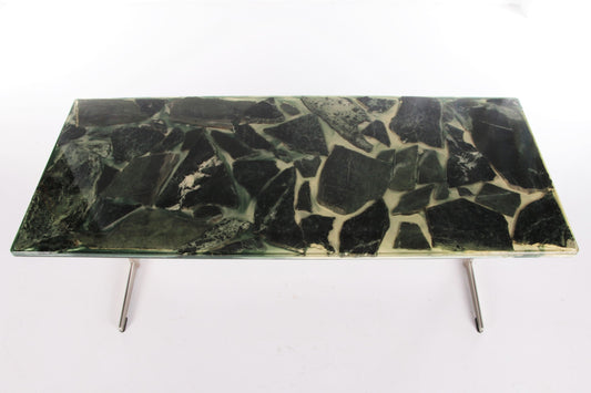 Salontafel met blad van natuursteen in epoxyhars, jaren ’60