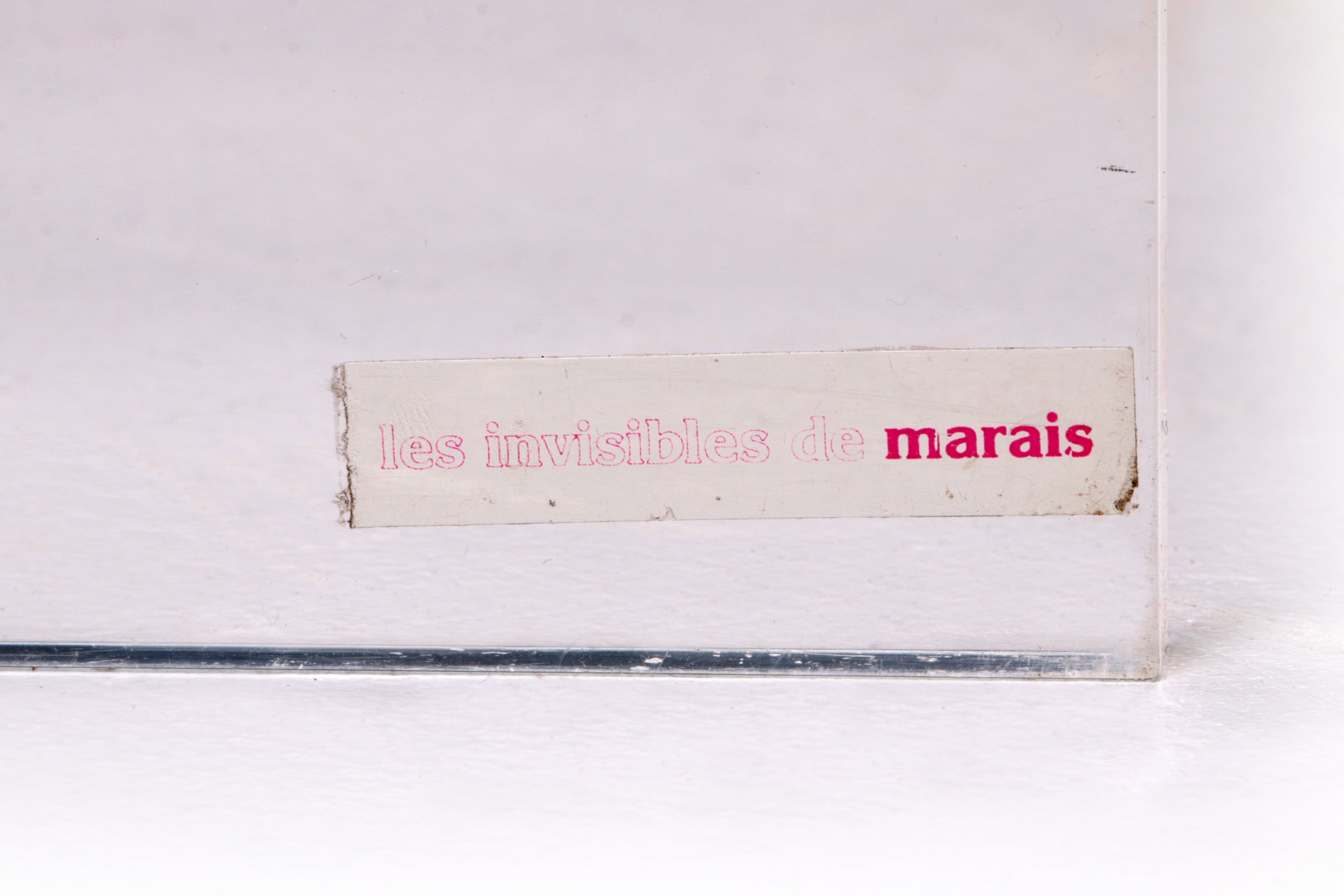 Set plexiglas bijzettafel of plantentafel past bij veel woonstijlen,1970s.