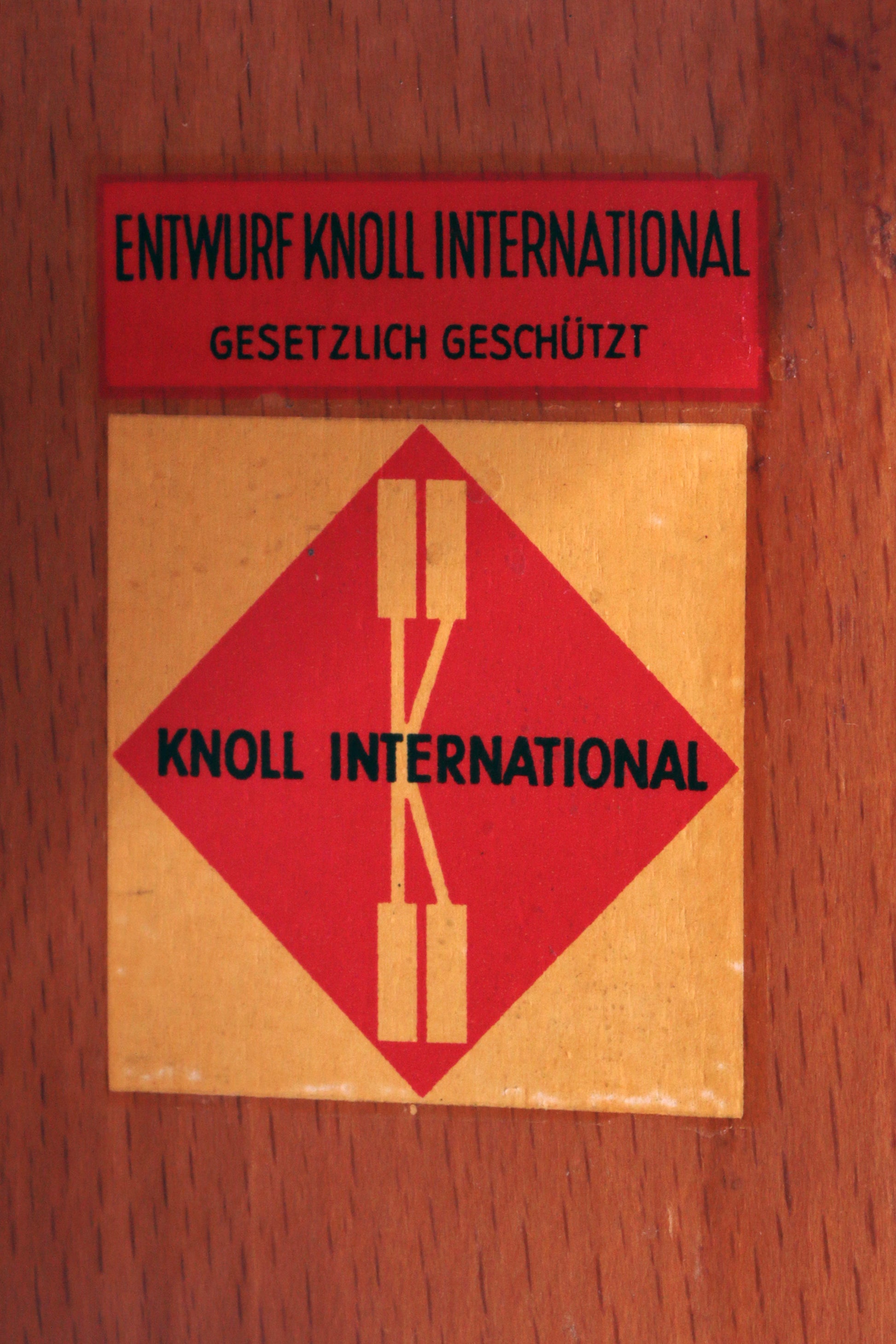Wandhangkast van Florence Knoll voor Knoll International, Duitsland, 1960