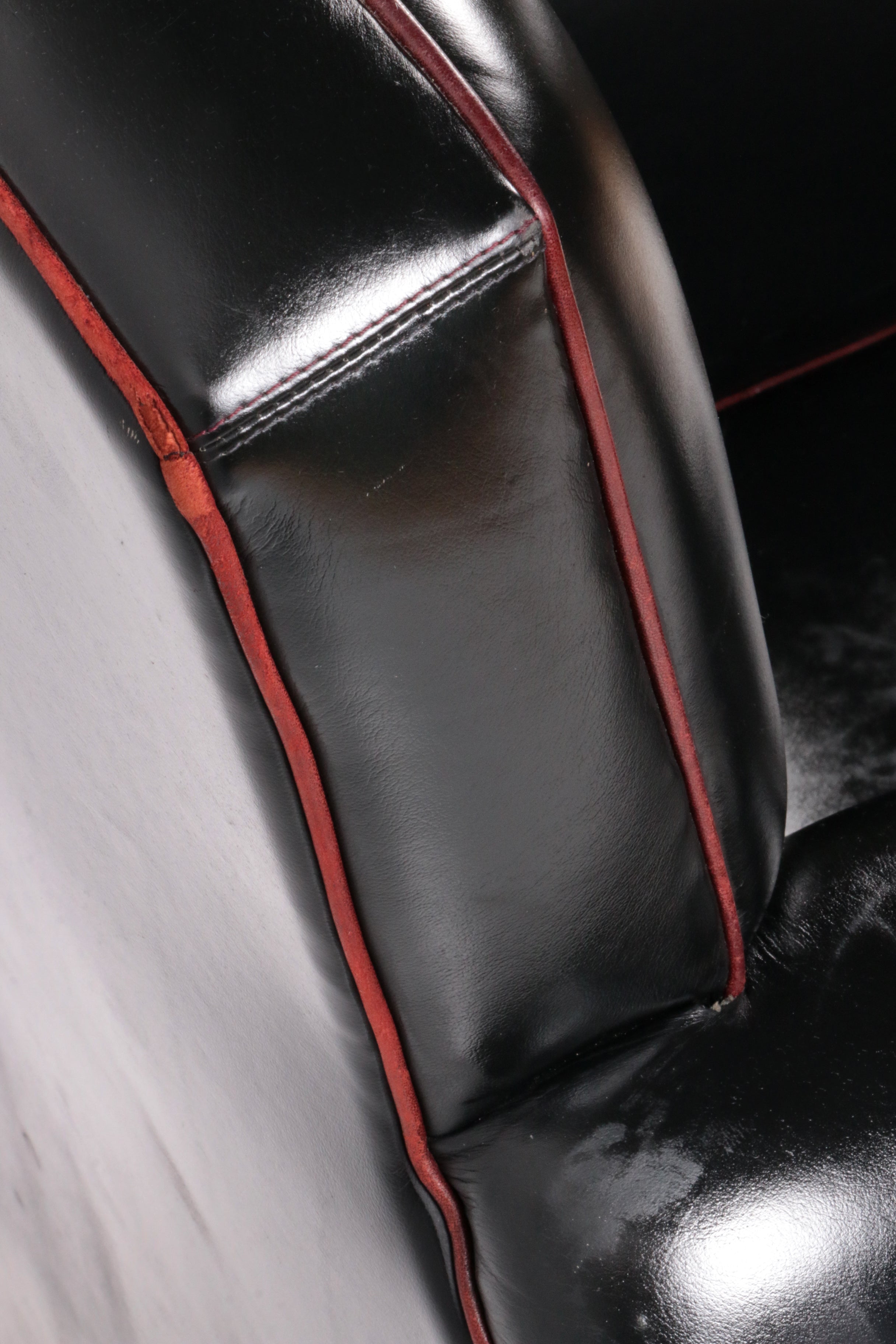 Zeer comfortabele en prachtige leren fauteuil van LA Lounge Atelier.