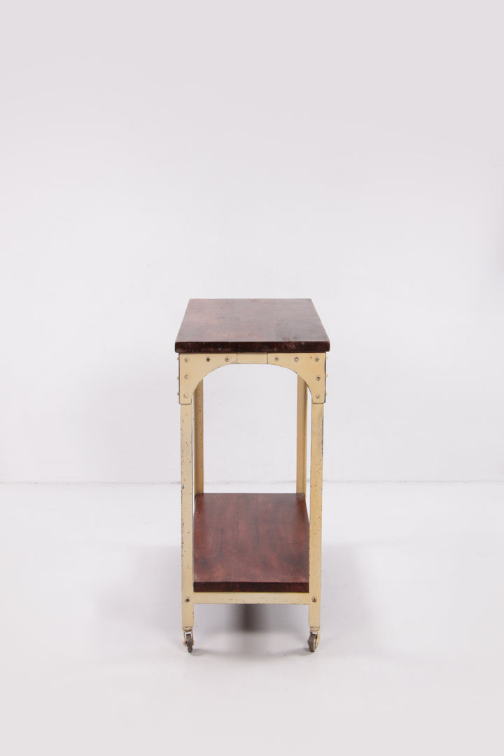 Industriele robuuste sidetable van hout en metaal,1970 Engeland