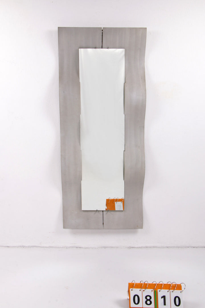 Grote wandspiegel ontwerp van Lorenzo Burchiellaro 1970,Italie