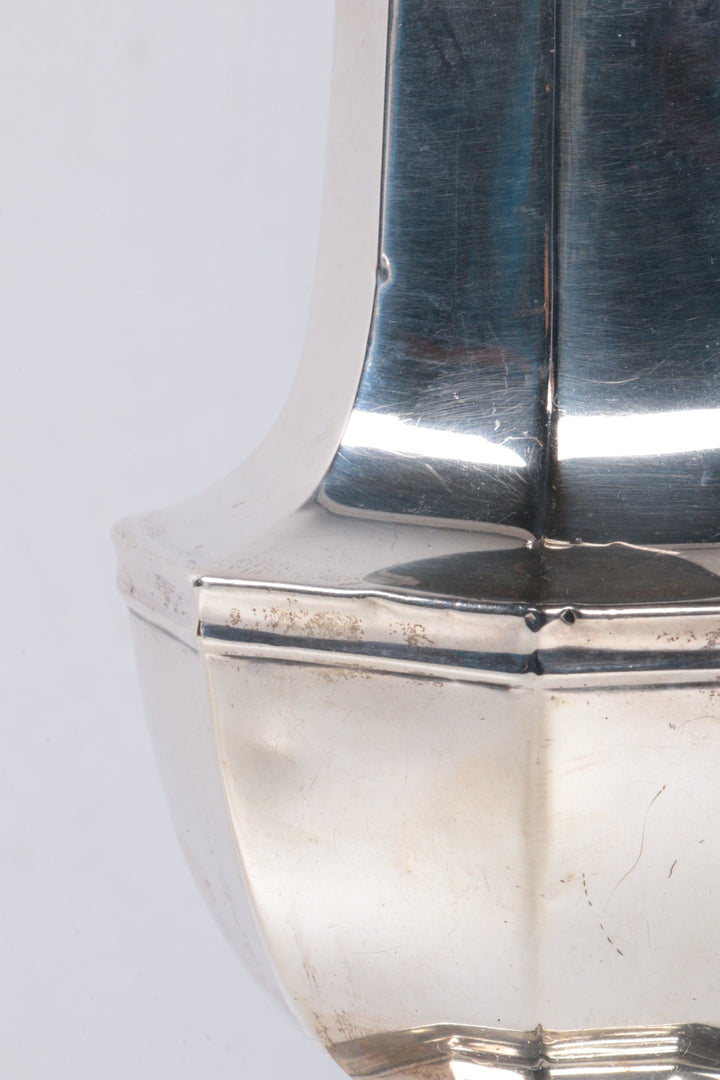 Engels 1ste gehalte poedersuikerstrooier van zilver,1925