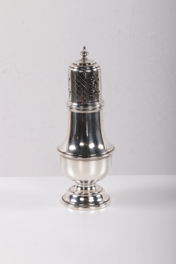 Engels 1ste gehalte  poedersuikerstrooier van zilver,Chester 1936