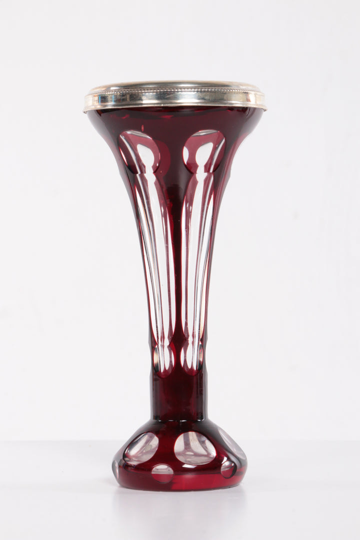 Vintage vaasje rood handgesnedenkristal van Bamberg Nachtmann 1950