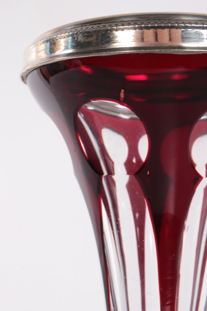 Vintage vaasje rood handgesnedenkristal van Bamberg Nachtmann 1950