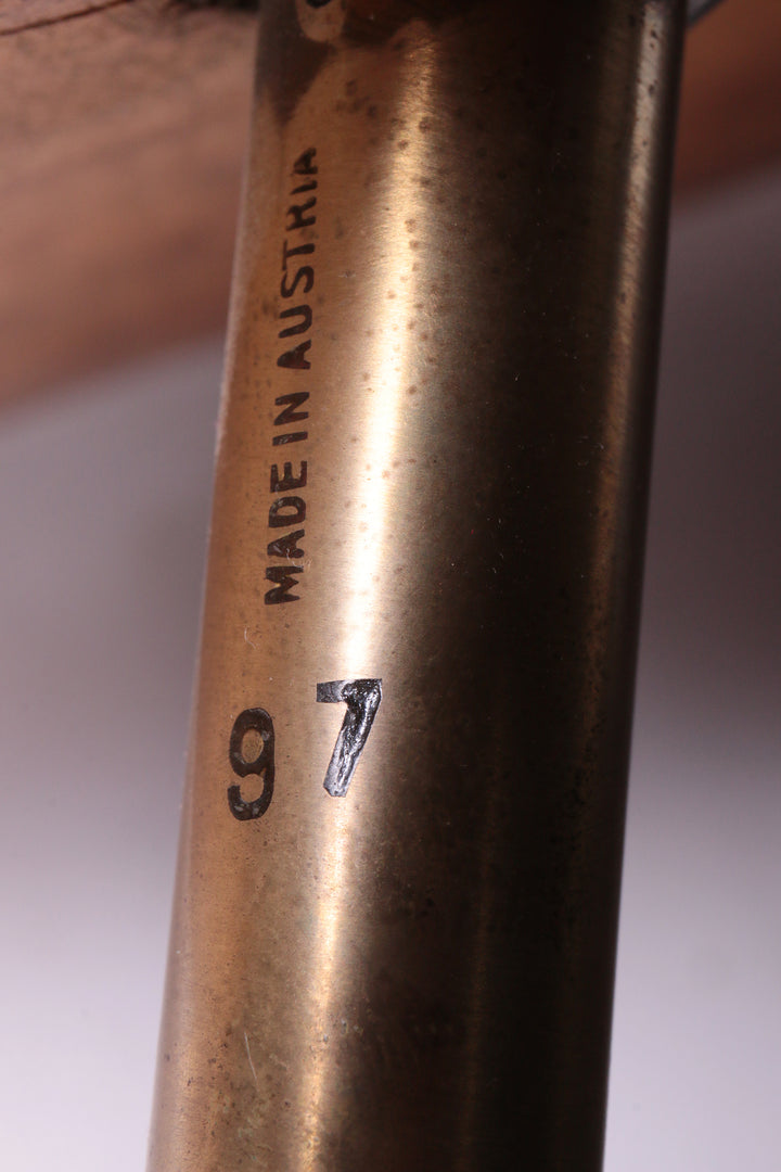 Carl Aubock Design Salontafel notenhout met koperen poten,jaren50 Oostenrijk.