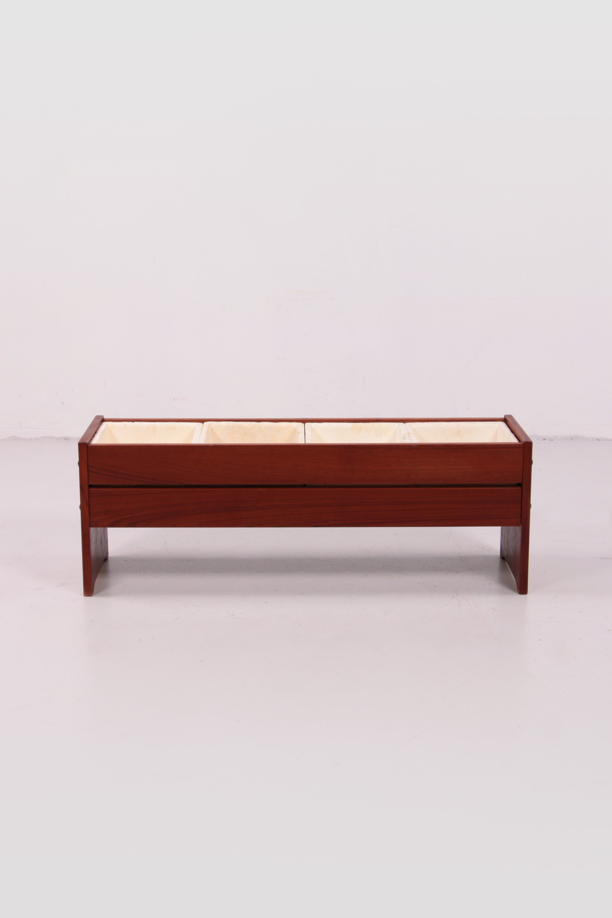 Bohemian stijl teakhouten design plantenbak,1960 Denemarken