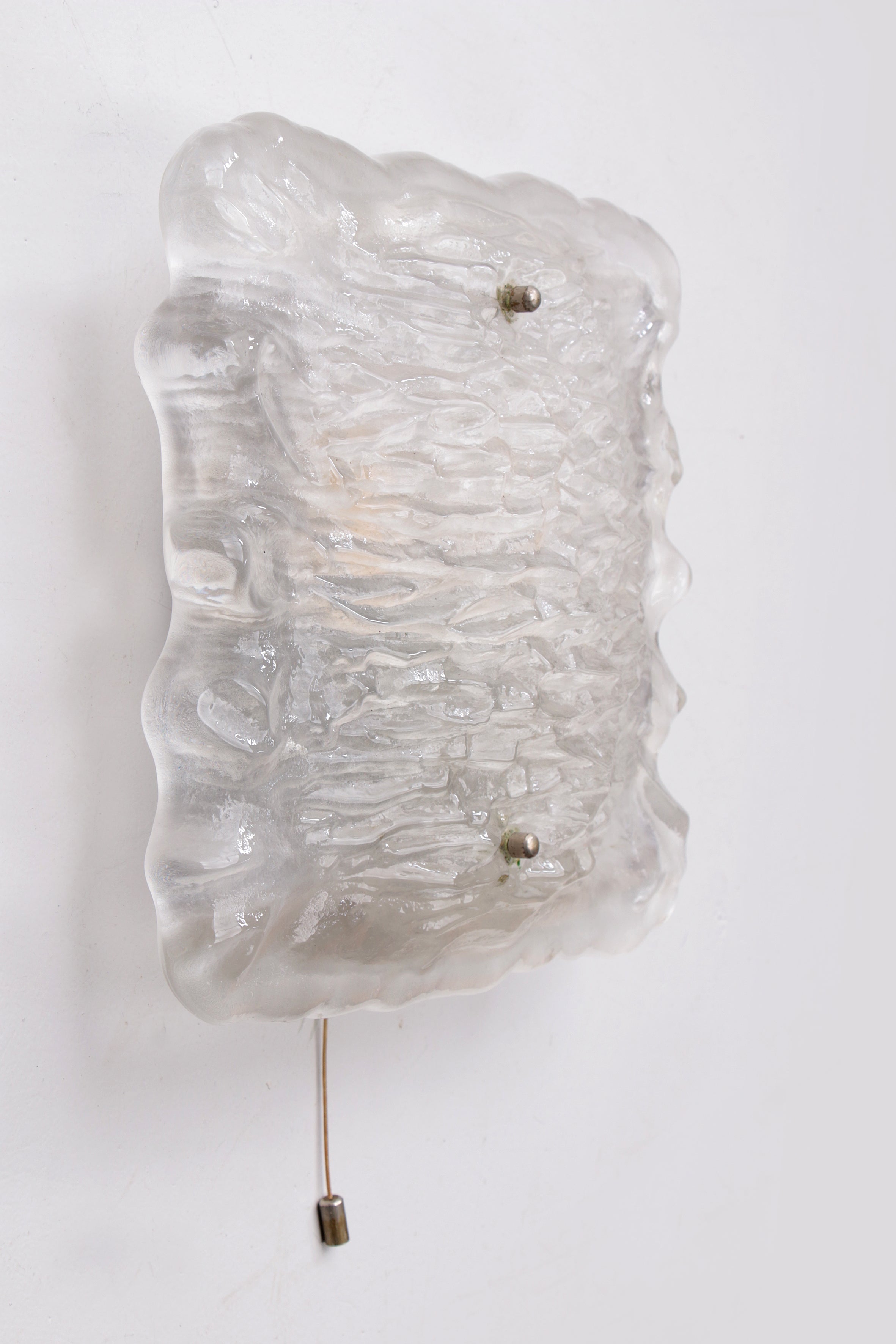 Mooie grote wandlamp van prachtig mat glas,1960 Duitsland