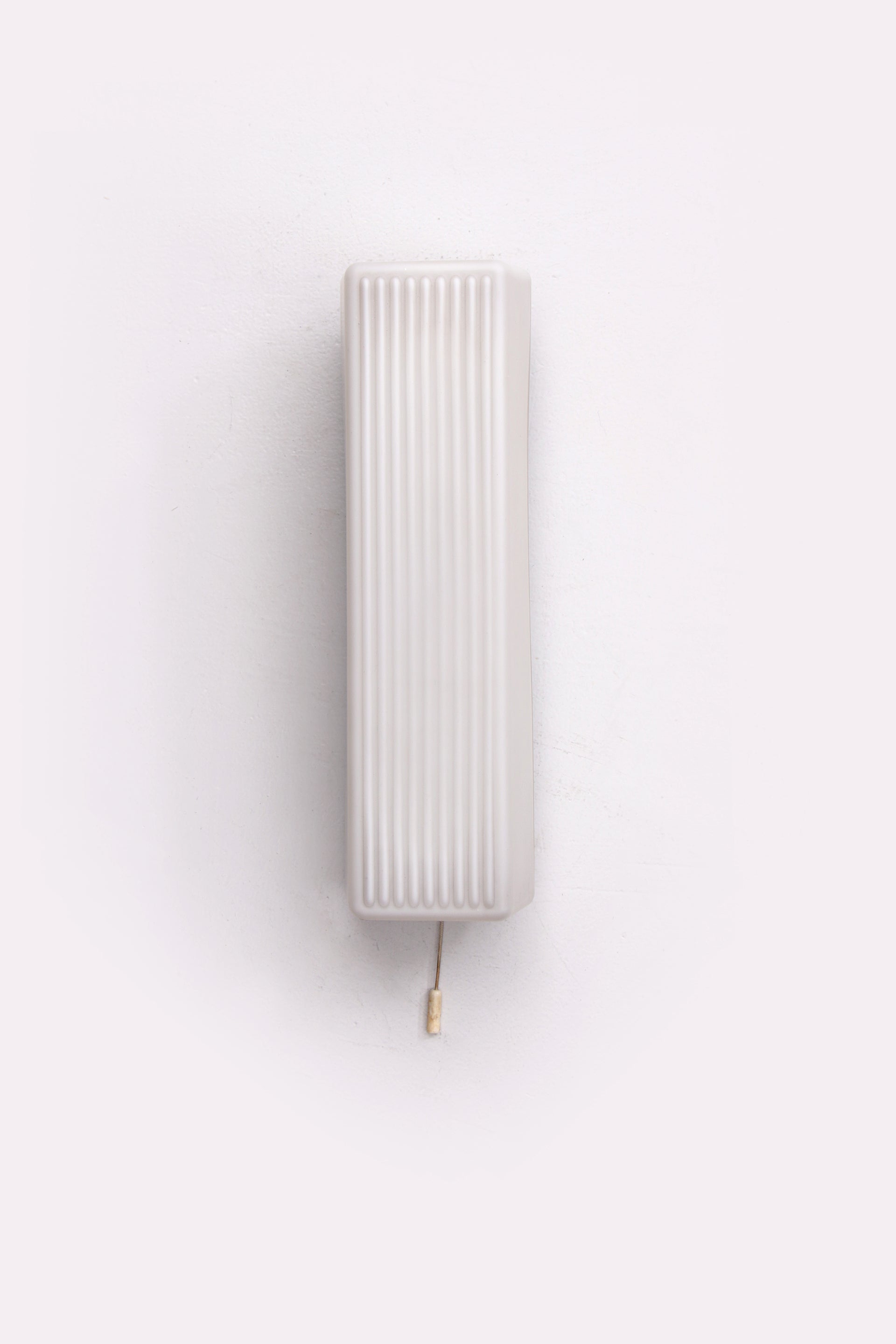 Milk Glass Wall Lamp with Clean Design (1960, Germany)