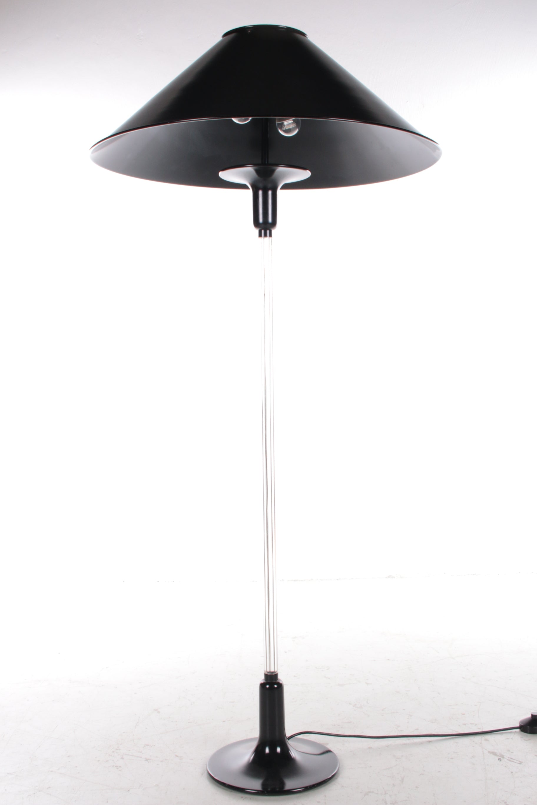 Plexola Vloer lamp van Ingo Maurer gemaakt door Design M,1980s.