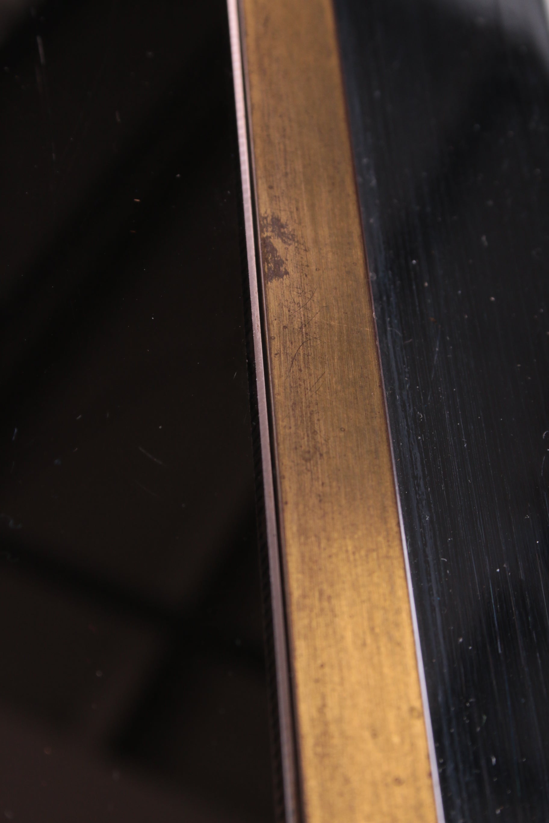Salontafel Hollywood Regency Belgo Chrome Model dewulf detail gouden rand