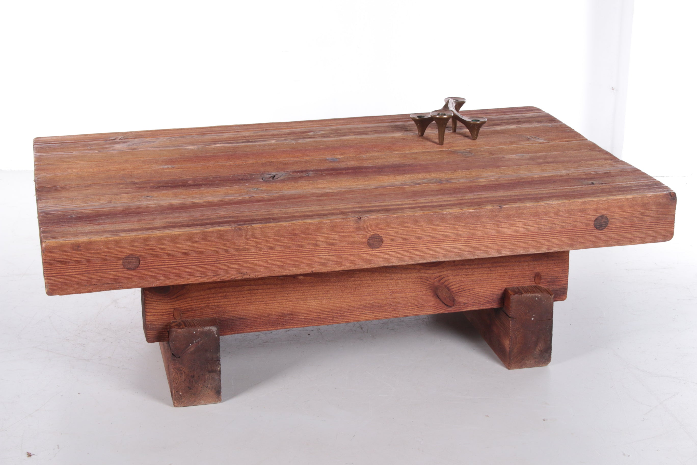 Brutalistische Salontafel van Jens Lyngsoe voor Havdrup Treavarefabrik