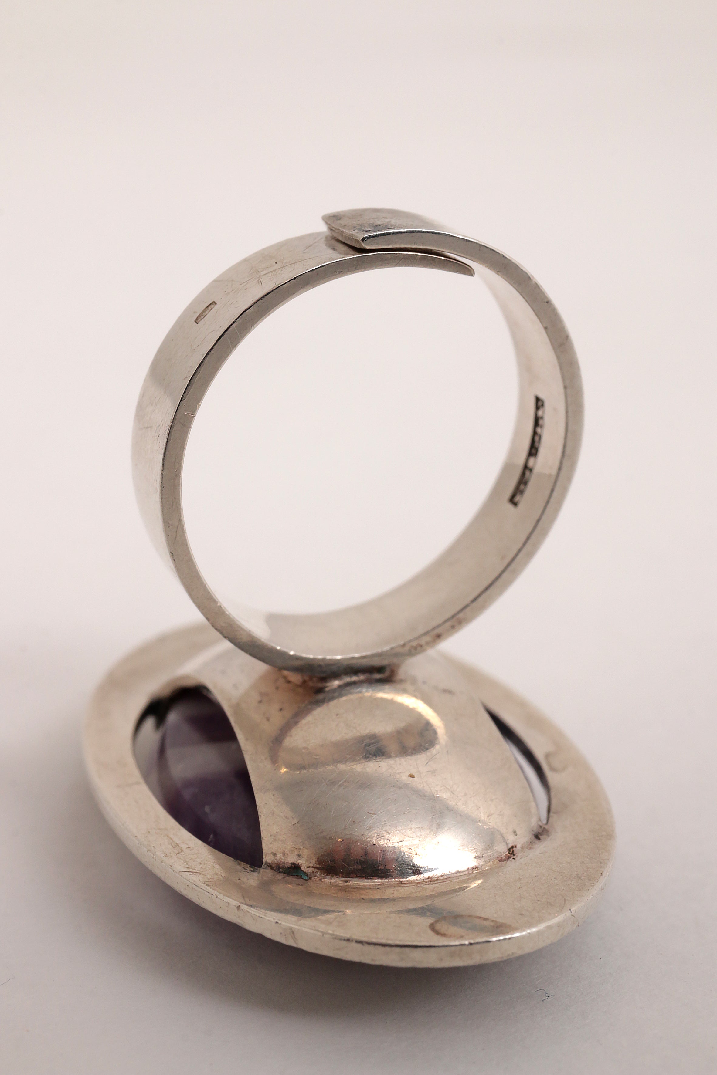 Zilveren ring Design van Elis Kauppi Kupittaan Kulta met Amethist,1970