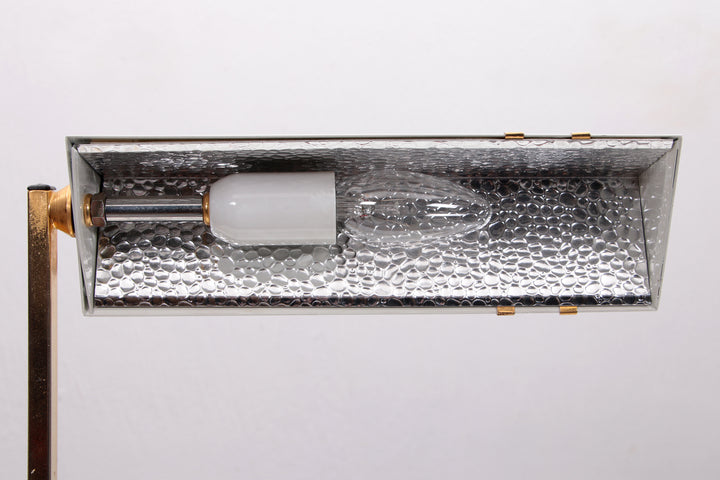 Italiaanse bureaulamp mooi strak design,1960