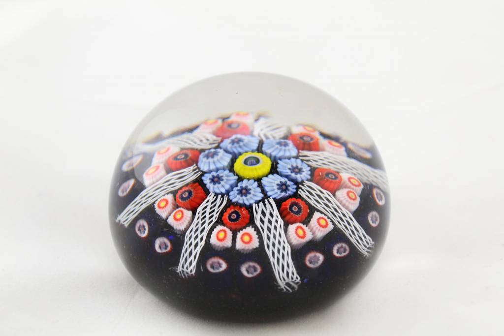 Paperweight Millefiori Murano 1960 voorkant