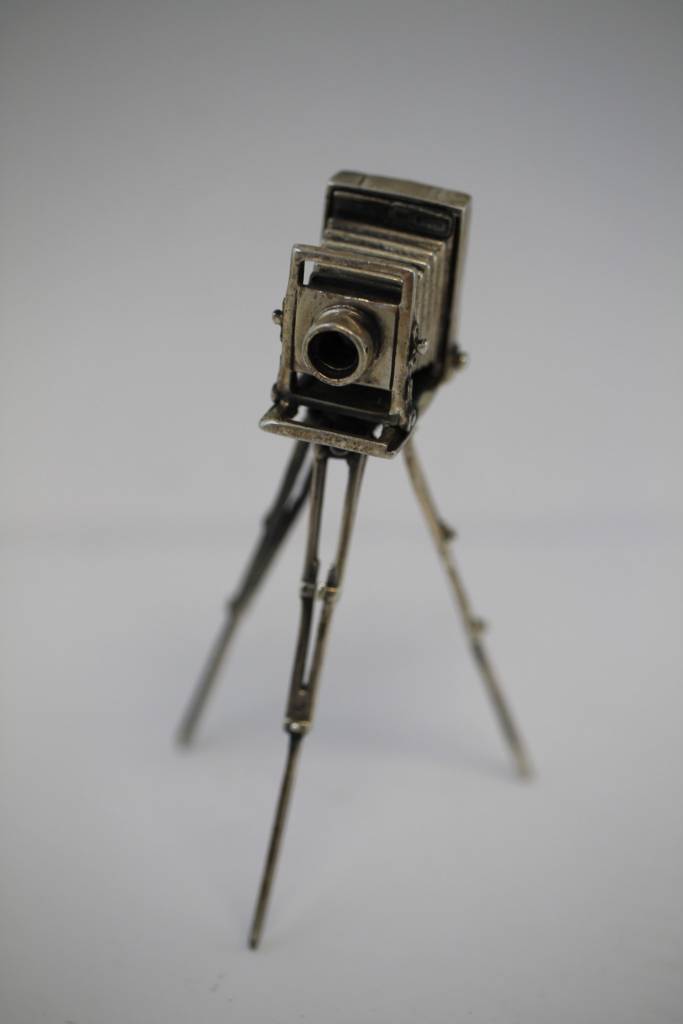Zilveren miniatuur Foto Camera voorkant