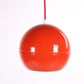 Vintage rode bolvormige hanglamp van metaal jaren 60