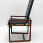 Designer fauteuil zwart blauw zijkant