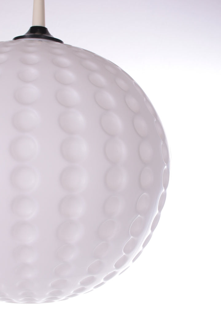 Vintage melkglas hanglamp  detail lampenkap