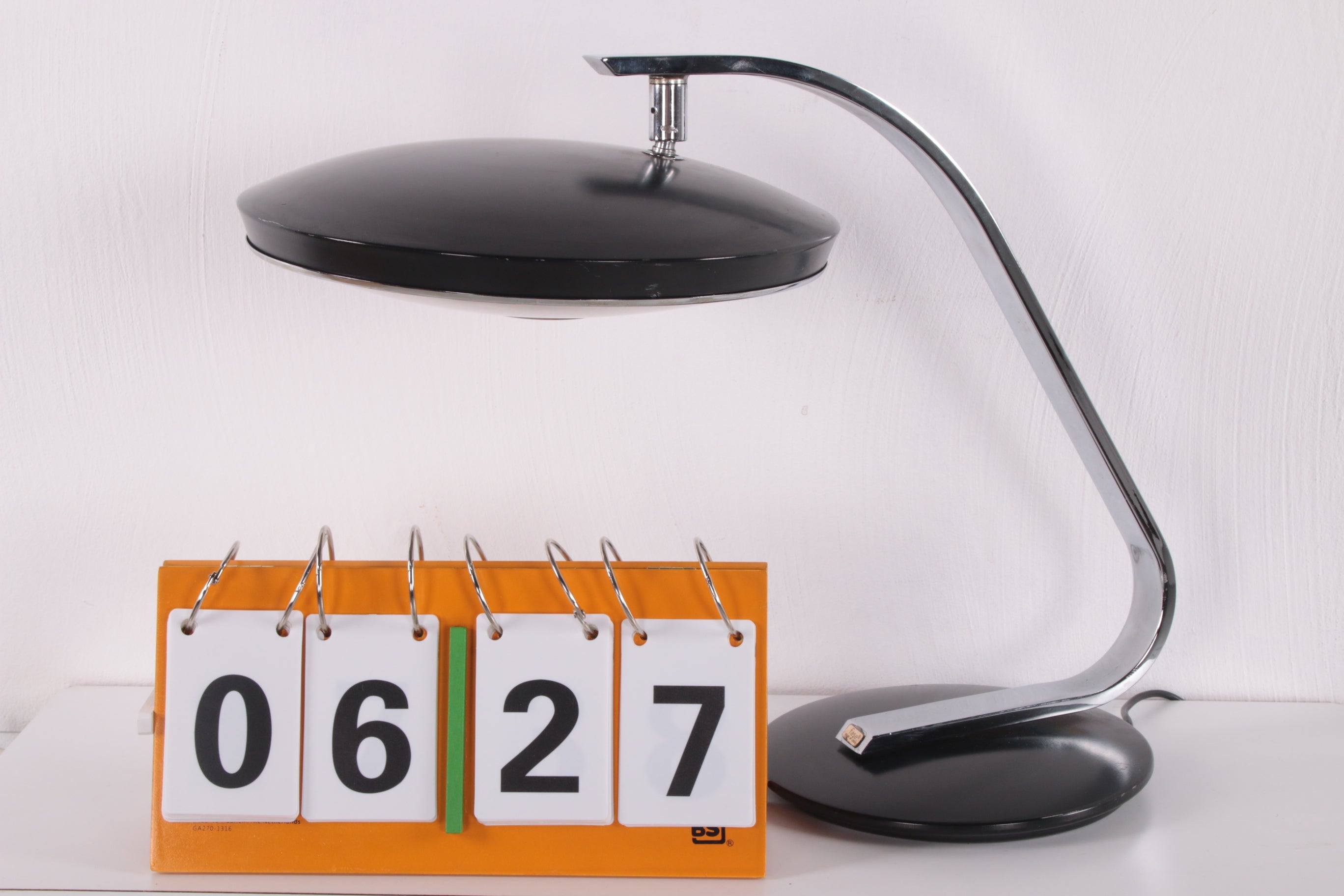 Vintage Spaanse Design bureaulamp Martin Pedro voor Fase jaren 60 zijkant