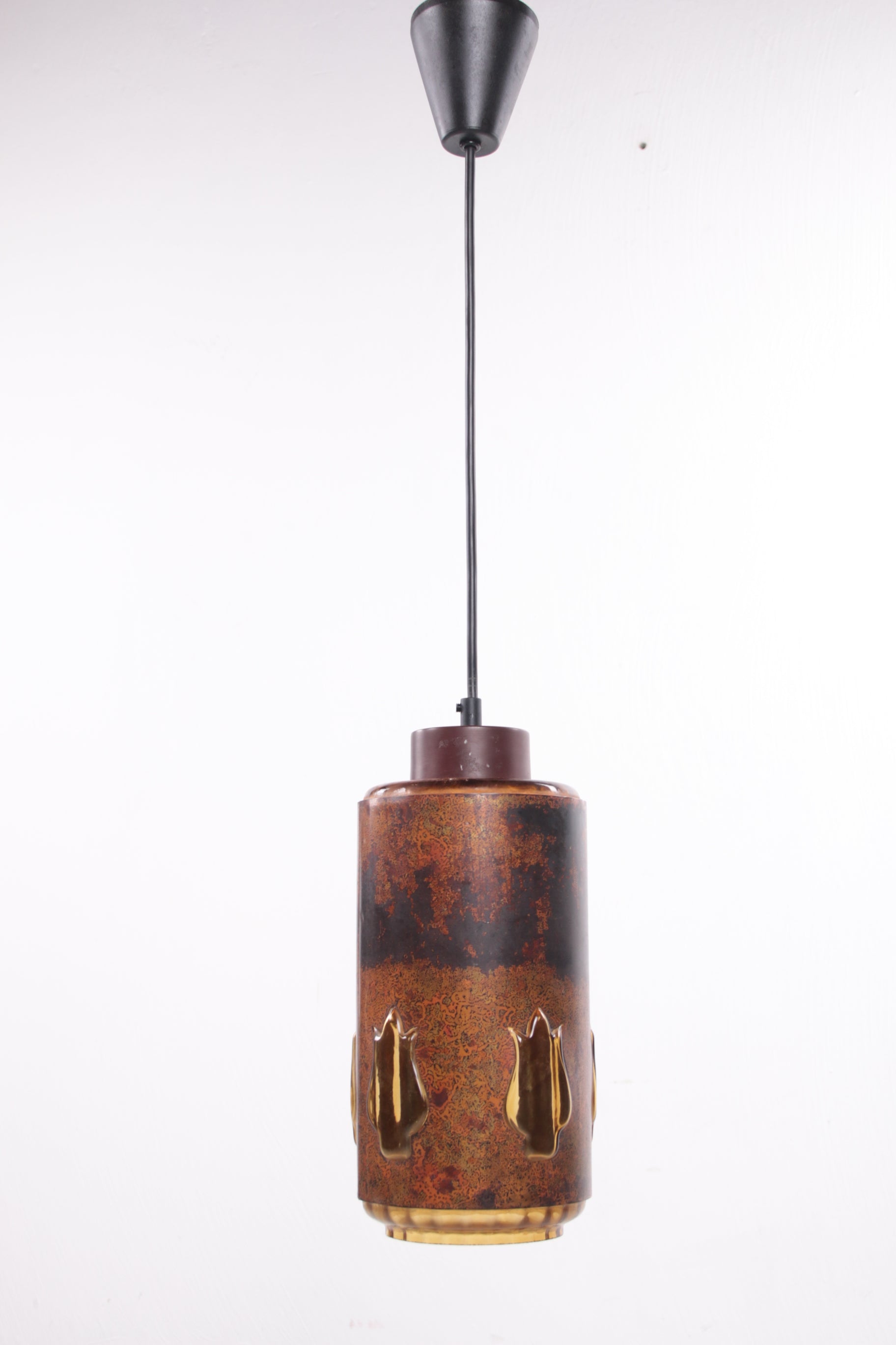 1960s Nanny Still Brutalist hanglamp gemaakt door raak voorkant