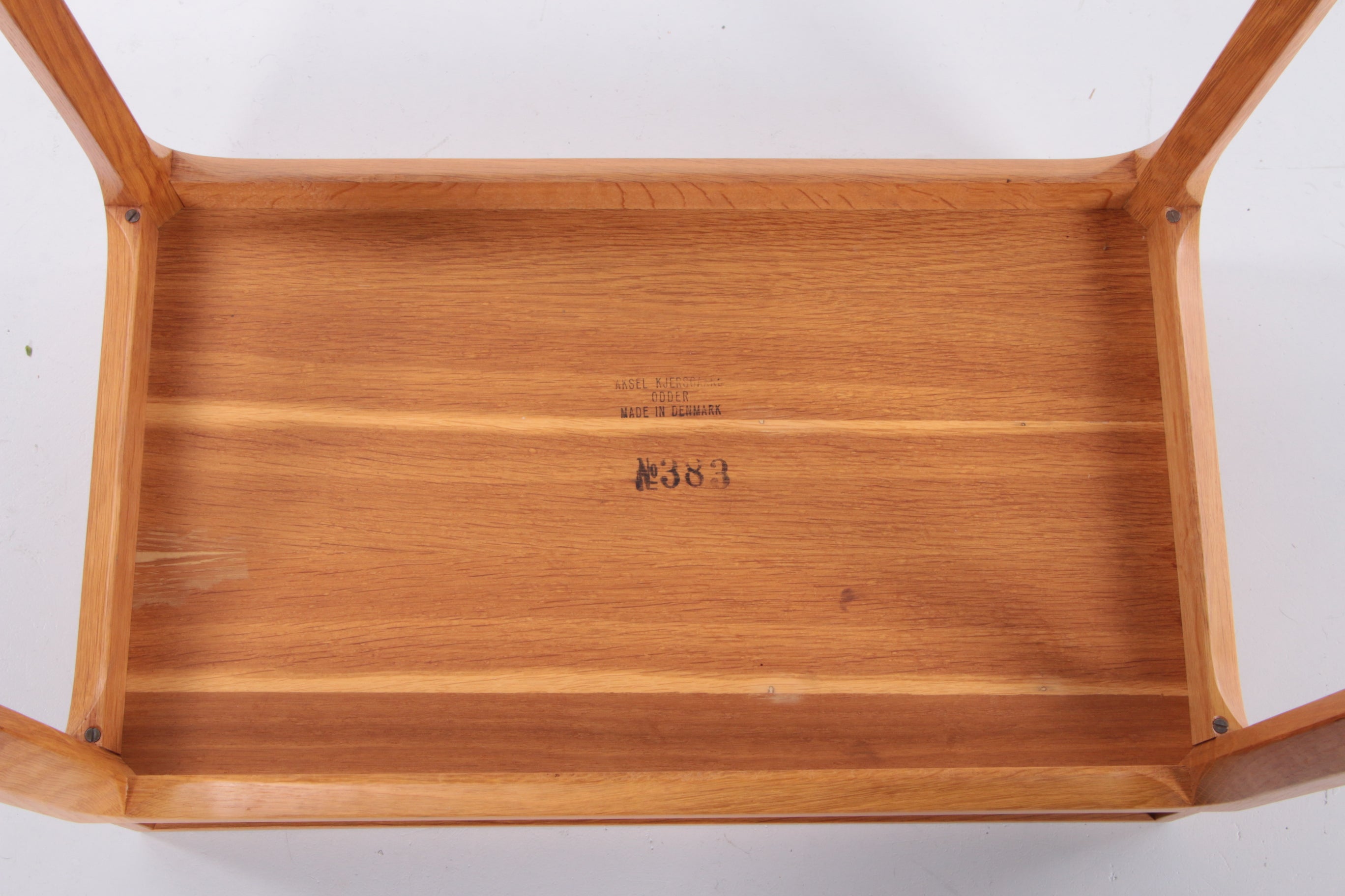 bijzettafel van Kai Kristiansen  onderkant