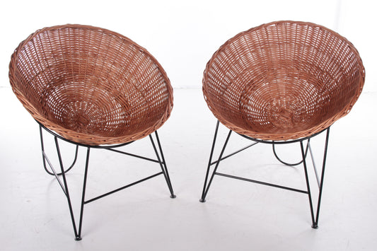 Set van twee Mathieu Matégot rieten stoelen, 1950s voorkant