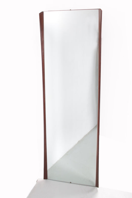 Grote Deense vintage spiegel met teakhouten rand voorkant