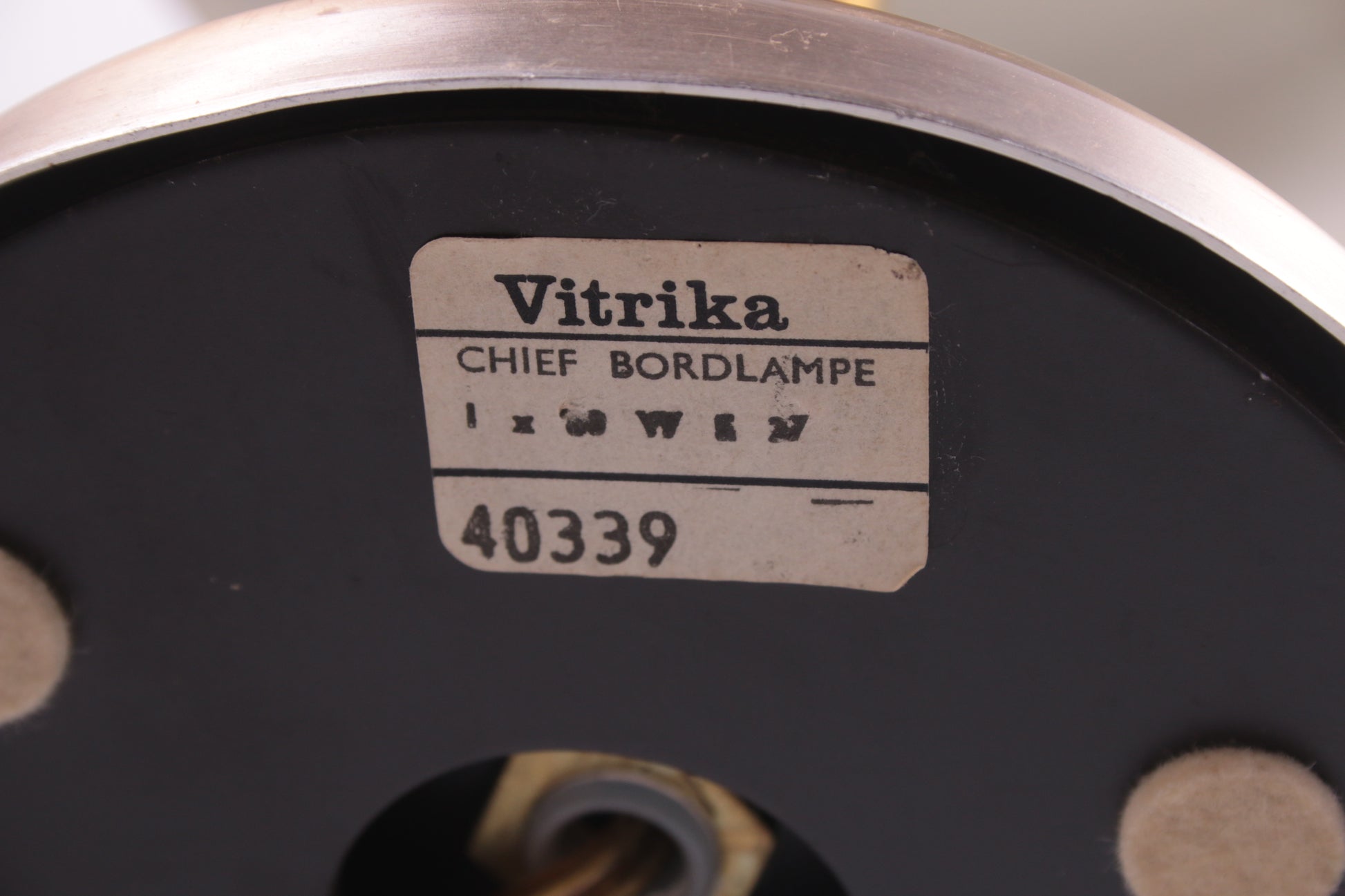Deense modernistische Model Chief tafellamp van Vitrika, jaren 60 detail sticker