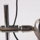 Zwart metalen verstelbaar bureaulampje uit Denemarken detail scharnier achter