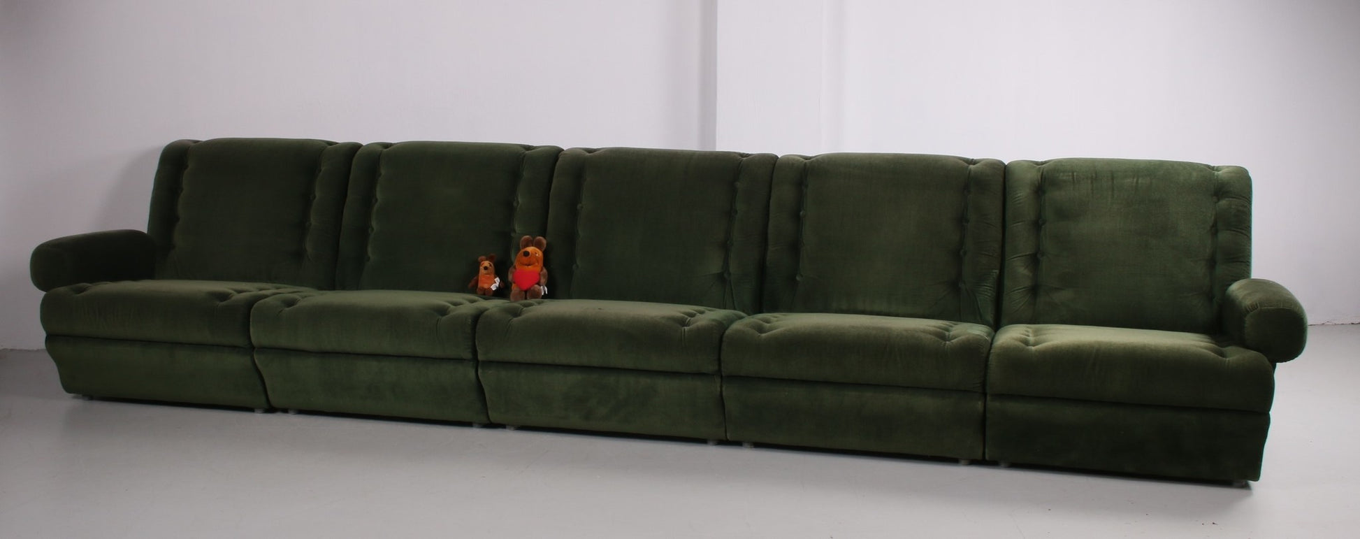 Modulaire vintage sofa uit de jaren 60s, mosgroen sfeerfoto