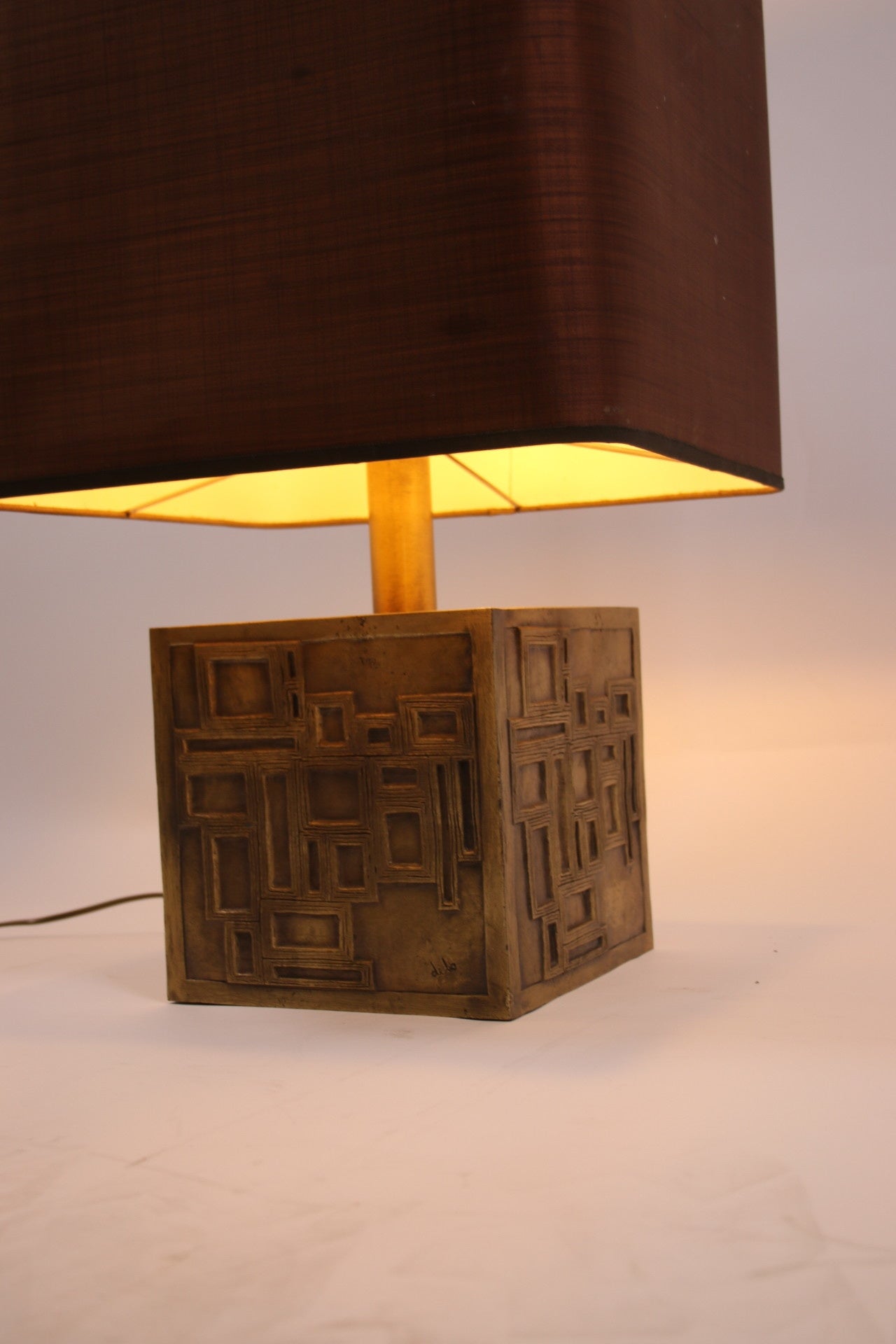 Design Bronzen Lampen Voet Delo gemerkt zijkant