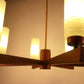 Scandinavische Teakhouten Hanglamp met 6 lichtpunten detail lampjes licht aan