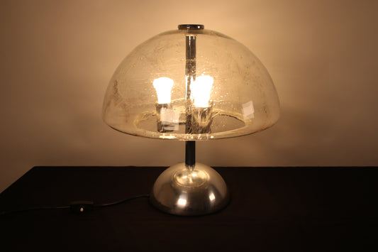 Doria Leuchten tafellamp space model voorkant licht aan