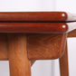 Xl Teak houten eettafel van Hans J Wegner gemaakt door A.Tuck 1950s detail rand hout