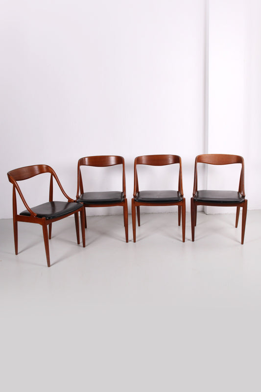 Mid-Century Danish Model 16 Dining Chairs by Johannes Andersen for Uldum Møbelfabrik, 1960s, Set of 4