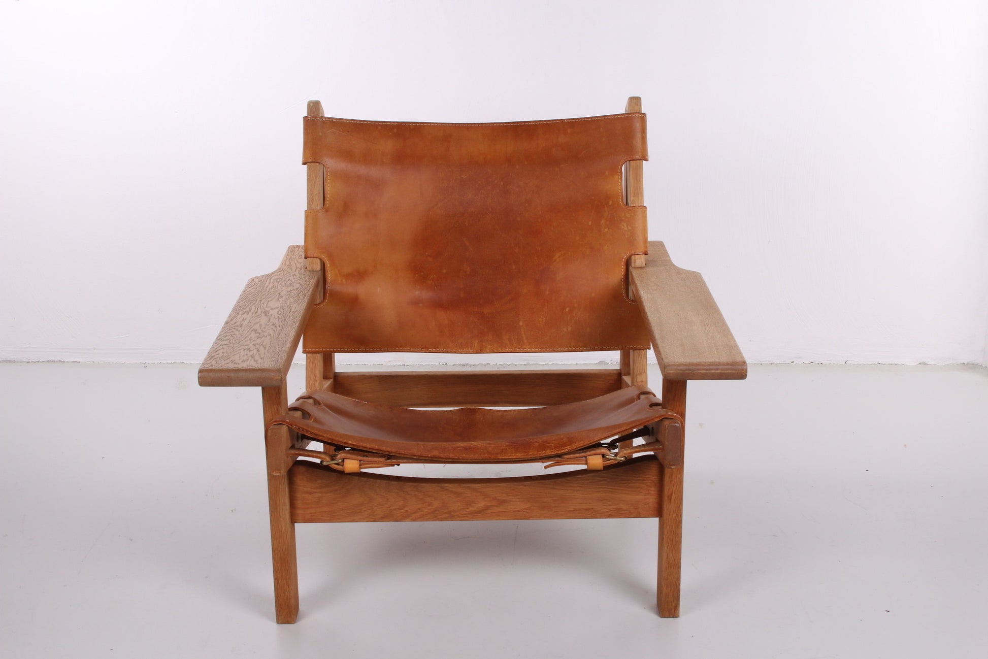 Mid-Century lederen en eiken Safari-stoel van Kurt Ostervig voor KP Mobler, 1960s voorkant