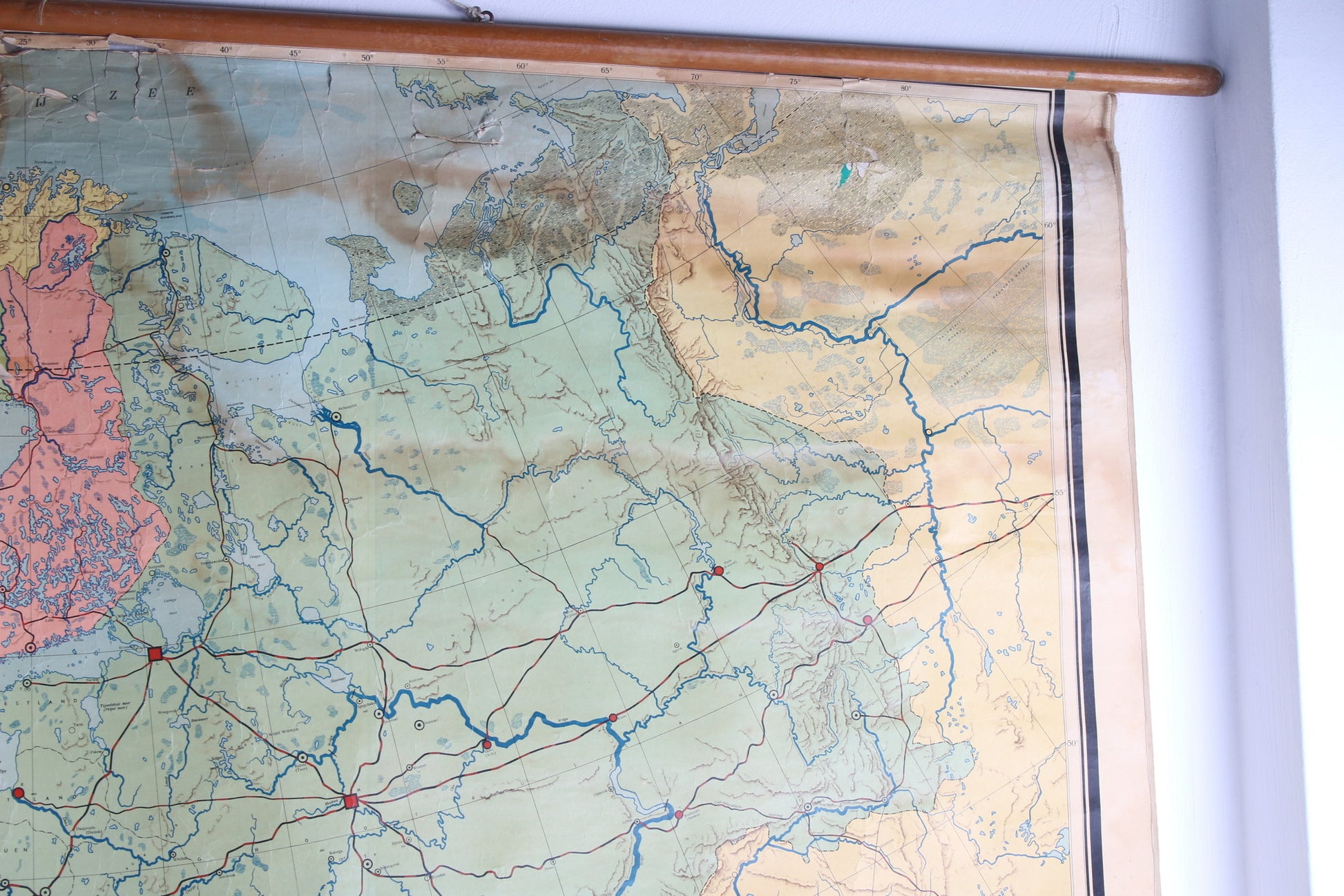 Mega grote landkaart van europa 1960 op linnen jaren60 detail bovenkant