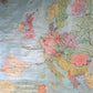 Mega grote landkaart van europa 1960 op linnen jaren60 detail zijkant
