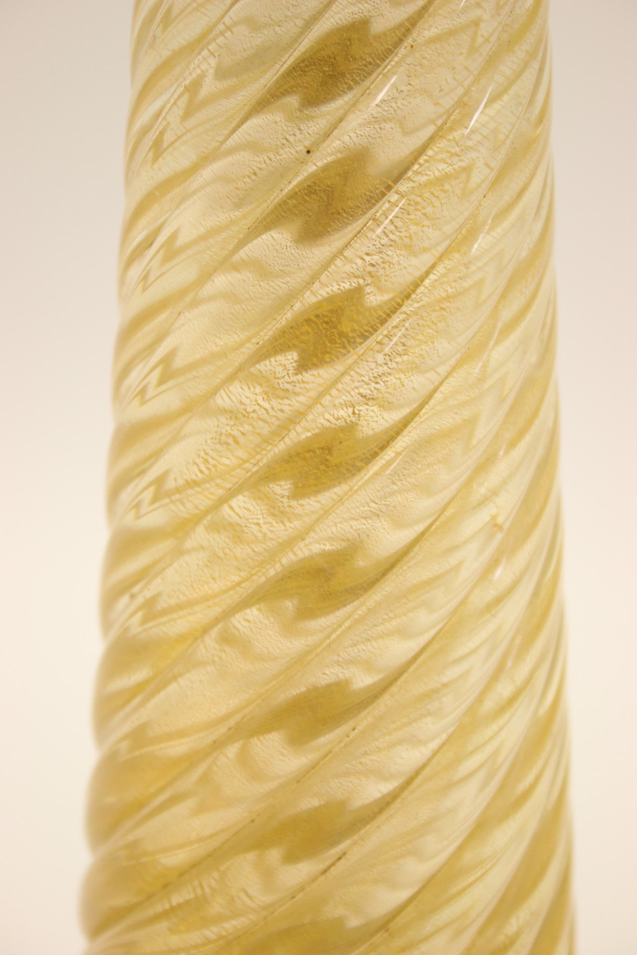 Murano Italy Gouden Gedraaide Lamp voet 50 cm detail standaard glas