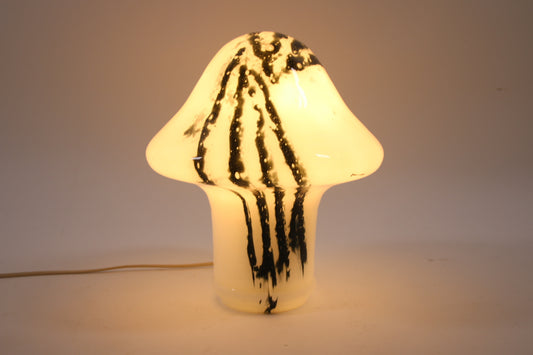 Tafellampje murano mushroom voorkant licht aan